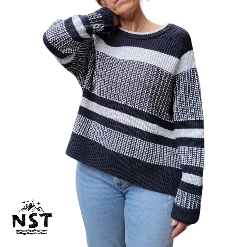 DKNY Black & White Striped Chunky Knit Sweater Size L